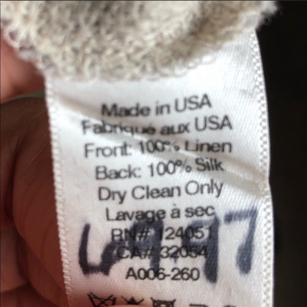 SOLD! Anthropologie • The Odell’s Silk/Linen Tank. - Picture 6 of 6